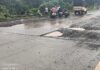 मुंबई-गोवा महामार्गावर आरवली ते बावनदी दरम्यान पावसाने खड्डे पडण्यास पुन्हा सुरुवात