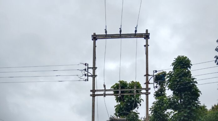 करूळ येथे नवीन वीज वितरण डीपीचे उद्घाटन