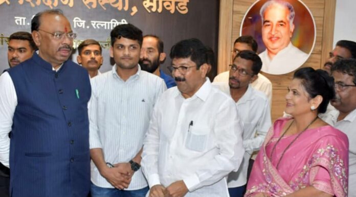 सर्व घटकांना विश्वासात घेऊन विकासाचा रथ पुढे नेणारा आ. शेखर निकम उत्तम काम करतोय- ना. चंद्रकांत बावनकुळे
