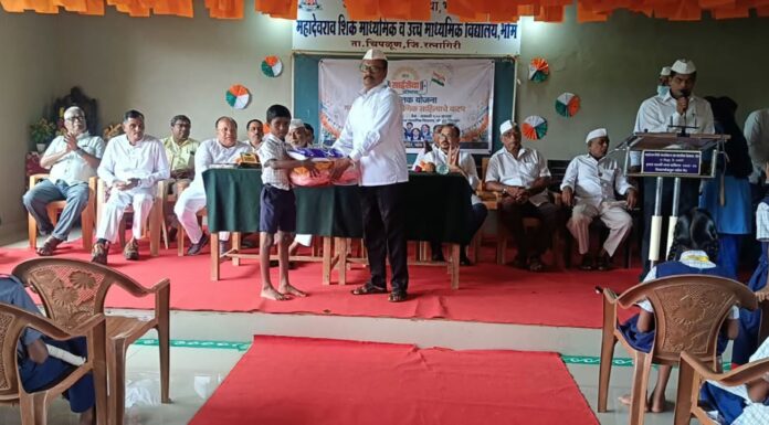 भोम महादेवराव शिर्के विद्यालयात स्वातंत्र्य दिन उत्साहात