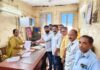 आकेरी येथील मान्यताप्राप्त थांब्यावर बस थांबवा