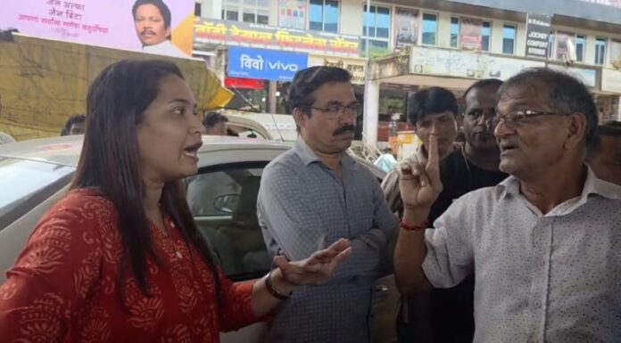कणकवली पटवर्धन चौकातील अवैध स्टॉलवर नगरपंचायतीची कारवाई