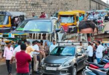कणकवलीत वाहतूक कोंडीचा प्रश्न गंभीर!