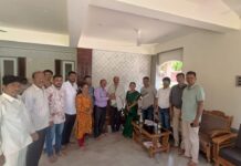 देवळे ग्रामविकास मंडळ मुंबईच्या वतीने जिल्हा परिषद उपाध्यक्ष मा. श्री. विलास चाळके यांचा सत्कार; गावातील पाणीटंचाई दूर करण्याचे दिले आश्वासन