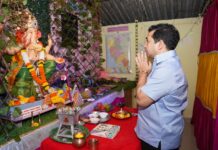 कणकवलीतील सार्वजनिक गणेशोत्सव मंडळांना पालकमंत्री ना. नितेश राणे यांची भेट