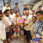 पालकमंत्री ना. नितेश राणे यांनी घेतले ‘बांद्याच्या बाप्पा’ चे दर्शन