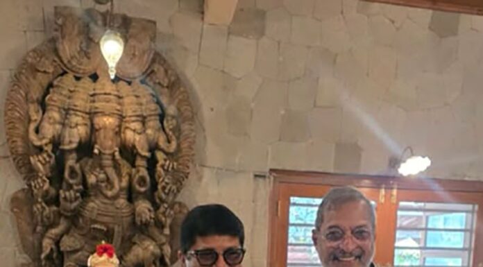 नाना पाटेकर यांच्या निवासस्थानी आ. शेखर निकम यांनी घेतले गणरायाचे दर्शन