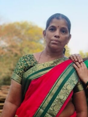 खेड बाजारपेठेतून ५६ वर्षीय महिला बेपत्ता; मंगला डेरवणकर यांचा शोध सुरू