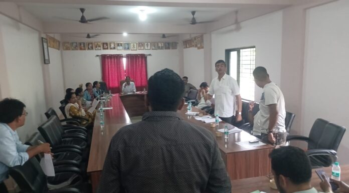 दोडामार्ग नगरपंचायतीत विकासकामांवरून जोरदार खडाजंगी