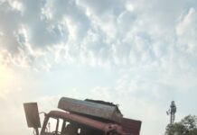 ब्रेक फेल झालेल्या ट्रकचा भोस्ते घाटात भीषण अपघात
