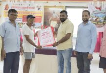 ज्येष्ठ नागरिकांचा सत्कार अन् भात पीक पंचनाम्यांसाठी मदत!
