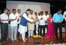 सिंधुदुर्गातील मुलांना वैज्ञानिक दृष्ट्या माहिती होण्यासाठी जिल्ह्यात “सायन्स सेंटर” उभारणार : आम. दीपक केसरकर