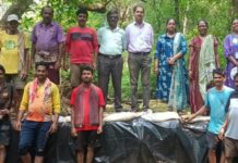 आंबडोसमध्ये श्रमदानातून उभारला ‘वनराई बंधारा’