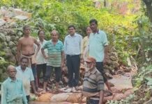 आनंदव्हाळ-कर्लाचाव्हाळ येथे श्रमदानातून बंधारा उभारणी