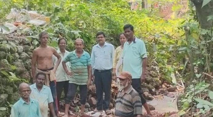 आनंदव्हाळ-कर्लाचाव्हाळ येथे श्रमदानातून बंधारा उभारणी