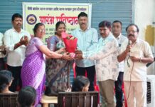 म्हापणमध्ये ‘आरंभ प्रतिष्ठान’तर्फे महिला व ज्येष्ठ नागरिकांना एनसीएमसी कार्डची नोंदणीस उत्तम प्रतिसाद