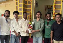 प्रसिद्ध ‘फोक आख्यान’च्या कलाकारांनी घेतला कोकणी पाहुणचाराचा गोडवा.