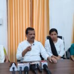 लोकप्रतिनिधींमधील समन्वया अभावी शहराचा विकास प्रभावित होऊ नये : संजू परब