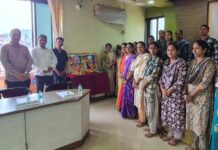 राजापूर नगरपरिषदेच्या वतीने राष्ट्रपिता महात्मा गांधी व व लालबहादूर शास्त्री यांना आदरांजली