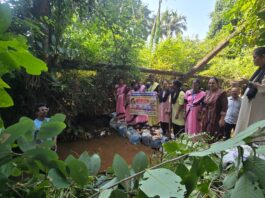 आचरा ग्रामपंचायतीच्या पुढाकाराने देवूळवाडी वहाळावर वनराई बंधारा