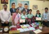 कचऱ्यातून कलाकृती’ स्पर्धेत पटवर्धन हायस्कूलला द्वितीय क्रमांक