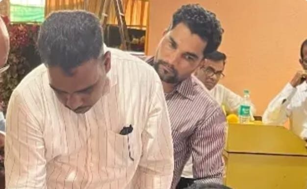 आंबा घाट उद्यापासून अवजड वाहतुकीसाठी खुला करा अन्यथा अडथळे मोडून वाहने नेऊ