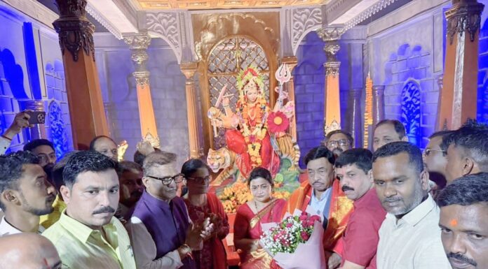 कणकवली तालुका भारतीय जनता पार्टी आयोजित नवरात्रोत्सवाला खासदार नारायण राणे, आ. प्रमोद जठार यांची भेट