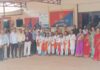 कुवे नं. २ शाळेतील विद्यार्थ्यांचे लांजा तहसील कार्यालय येथे स्त्री सशक्तीकरण विषयावर पथनाट्य सादर