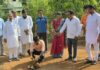 संगलट मोहल्ल्यातील रस्त्याचा विकास मार्गी; डांबरीकरण कामाचे अरुण कदम यांच्या हस्ते भूमिपूजन